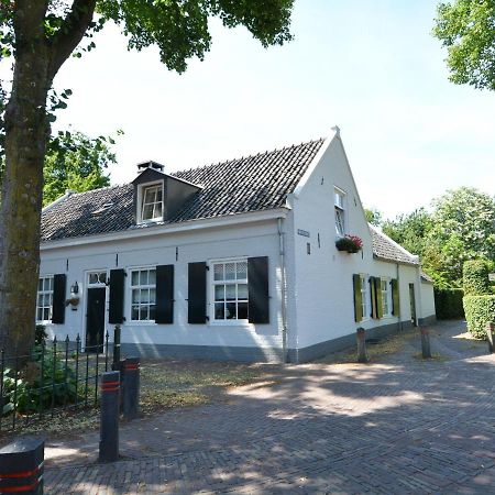 Bed and Breakfast Huys En Hoff Aen Den Haspel Oirschot Esterno foto