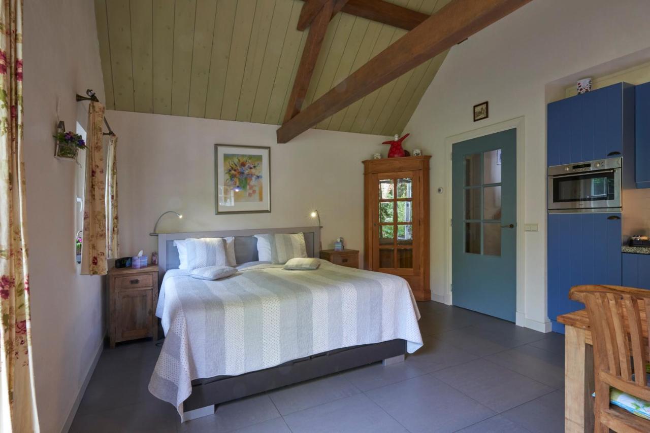 Bed and Breakfast Huys En Hoff Aen Den Haspel Oirschot Esterno foto